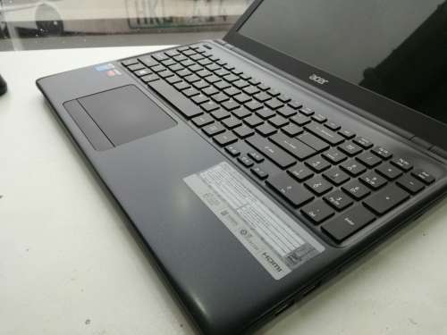 *Gaming Spec* ACER ASPIRE 572g*i7-4500U*8GB RAM*1000GB HDD*RADEON R7*HD DISPLAY*DVD WRITER*GREAT!!*